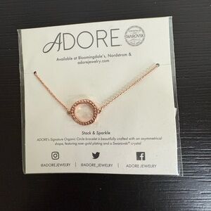 Adore organic circle bracelet with Swarovski crystal rose gold plated. New.